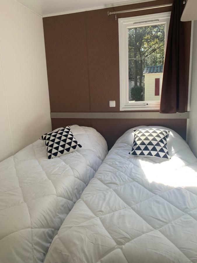 Mobil Home Les Pierres Couchees 4* St Brevin Les Pins Saint-Brévin-les-Pins Kültér fotó
